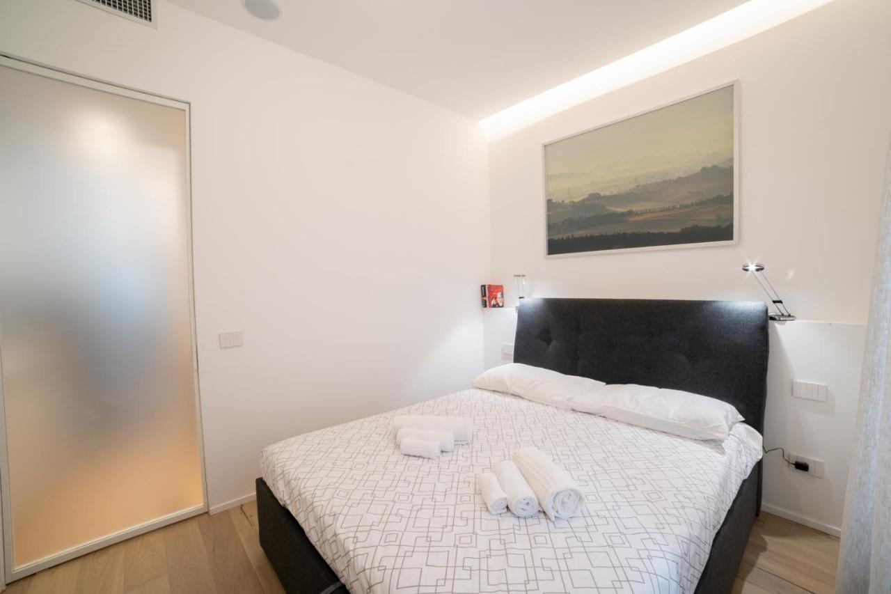Navigli-Centro-Universita, Amazing New Apartment Milan Exterior photo